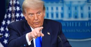 Фінансує вjйну в Україні: Трамп розкрuтикував Європу за купівлю російської нафти